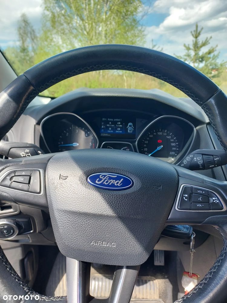 Ford Focus - 15