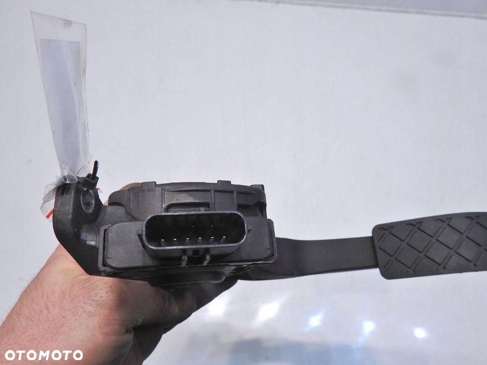 PEDAŁ GAZU POTENCJOMETR AUTOMAT AUDI A6 C6 2.7 TDI 8K1723523 6PV009505-01 - 3