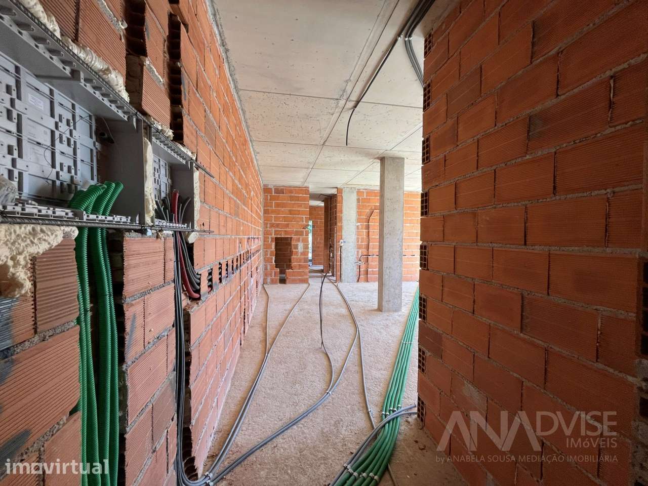 Apartamento T2 Venda em Viseu,Viseu - Grande imagem: 2/21