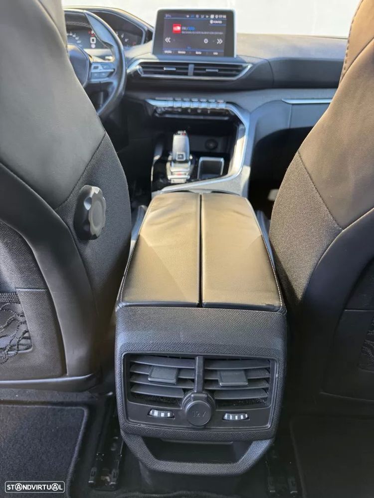 Peugeot 3008 THP 165 EAT6 Stop & Start Allure - 52