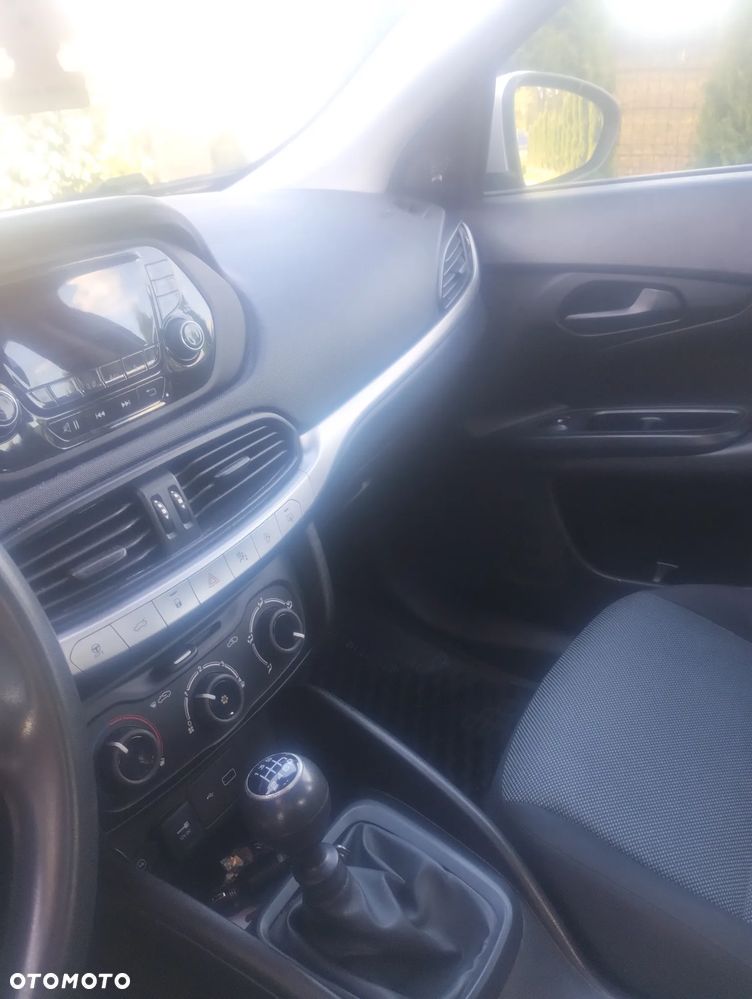 Fiat Tipo 1.4 16v - 9