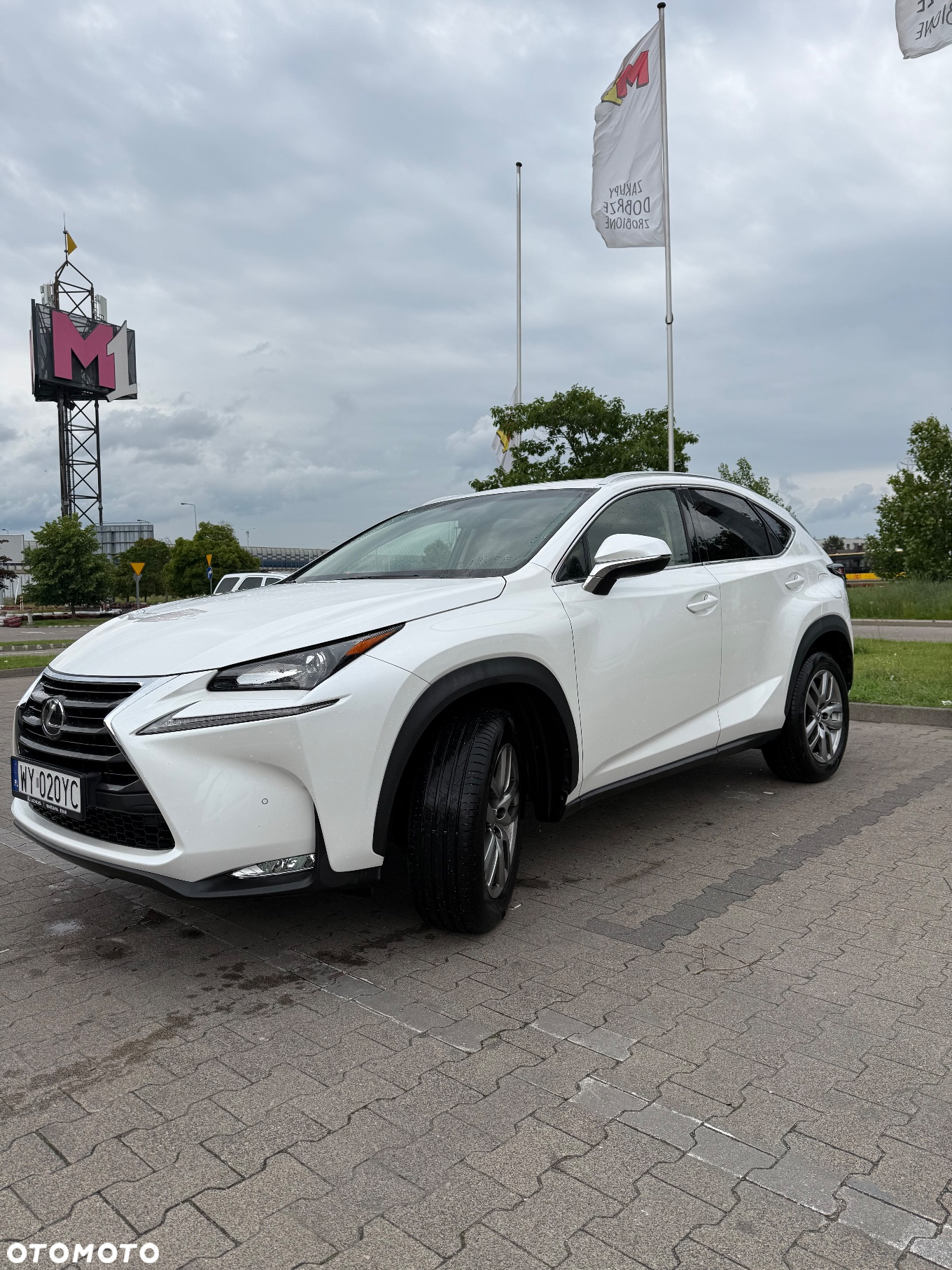 Lexus NX 200t Prestige AWD - 4