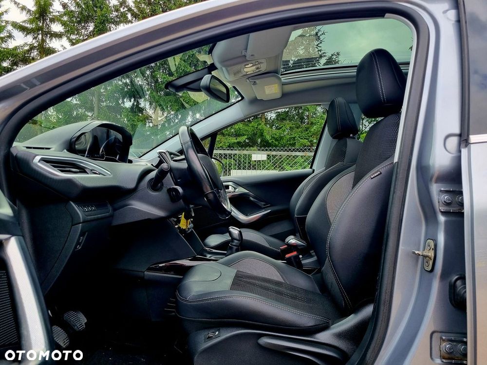 Peugeot 2008 1.6 BlueHDi Allure - 9