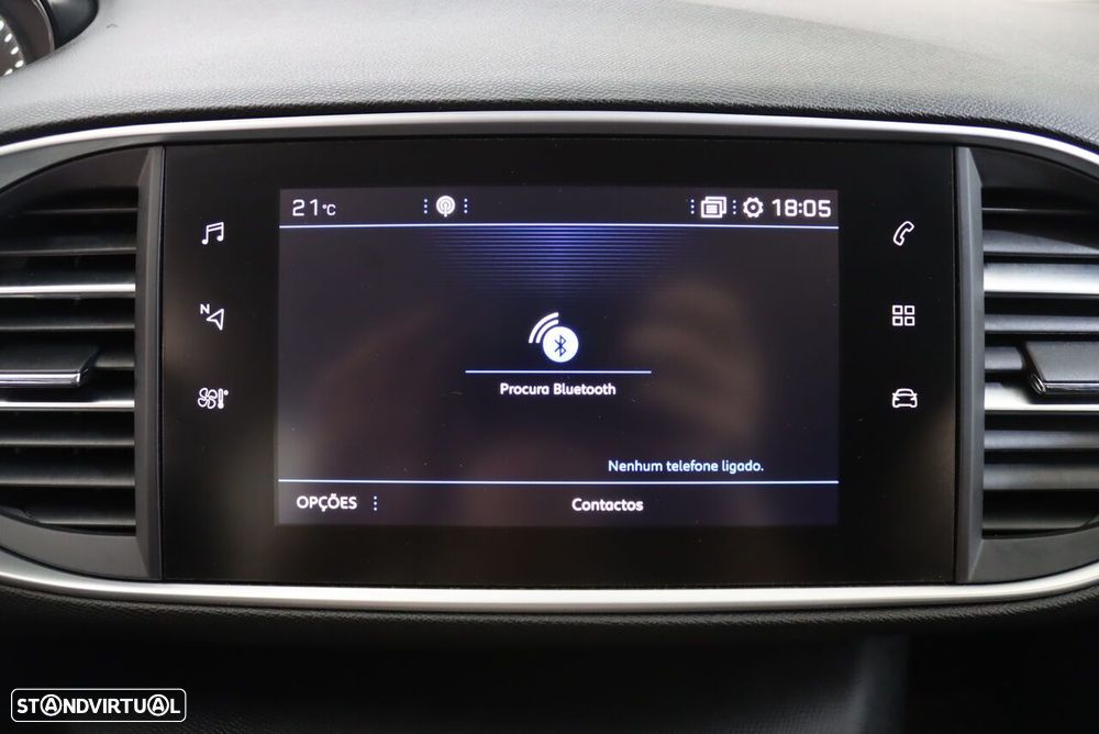 Peugeot 308 SW 1.2 PureTech Style - 24