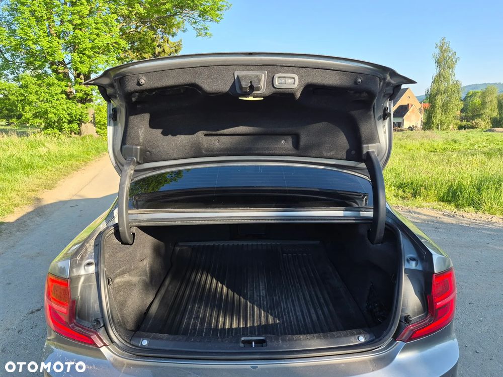 Volvo S90 T6 AWD Momentum - 14