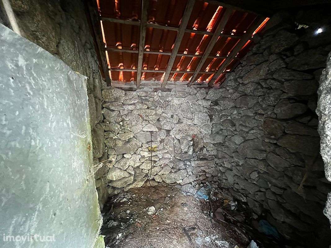 Moradia T2 para venda - Grande imagem: 3/26