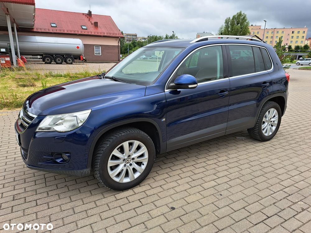 Volkswagen Tiguan - 11
