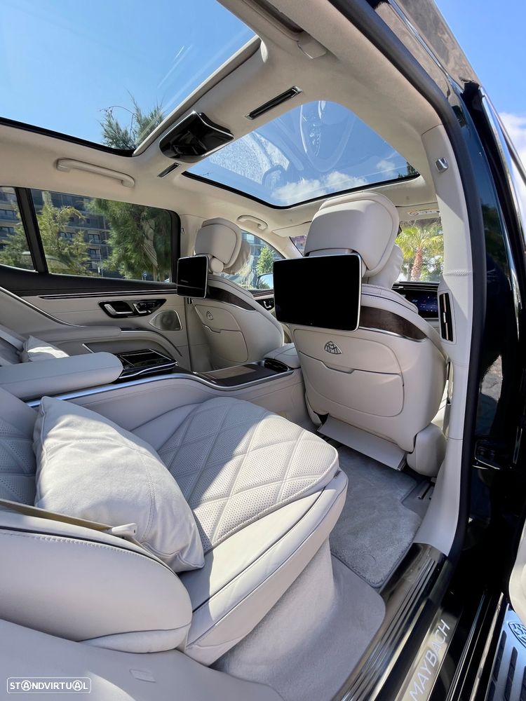 Mercedes-Benz EQS SUV Maybach 680 - 24