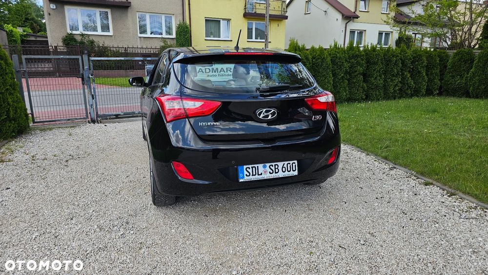 Hyundai i30 1.6 Automatik Trend - 26