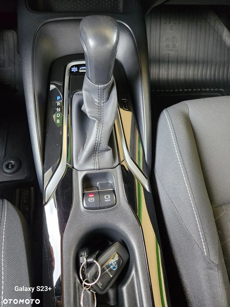 Toyota Corolla 1.8 Hybrid Executive - 15