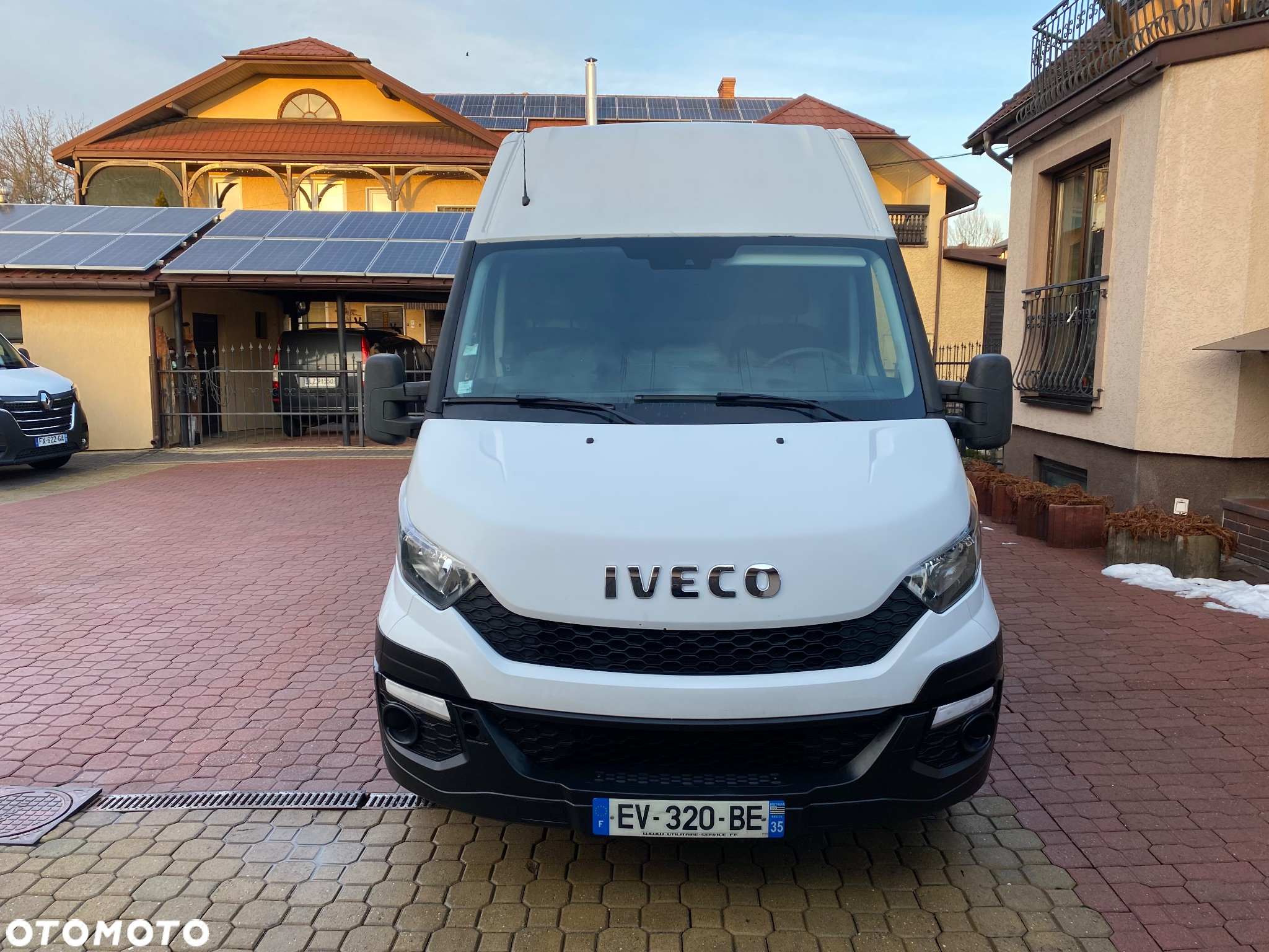 Iveco 35C13 bliźniaki  klimatronic MAXI DŁUGIE hak 3500 kg - 2