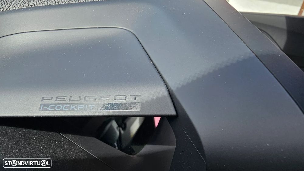 Peugeot 2008 1.2 PureTech GT Line EAT6 - 43