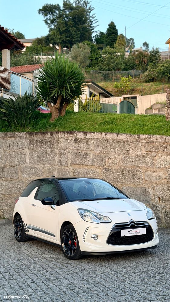 Citroën DS3 1.6 e-HDi So Chic - 20