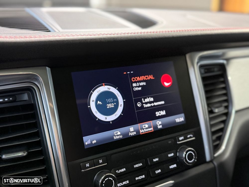 Porsche Macan GTS PDK - 38