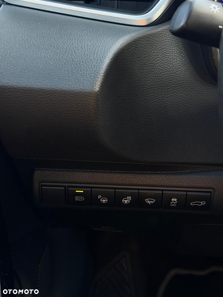 Toyota Corolla 2.0 Hybrid Executive - 19
