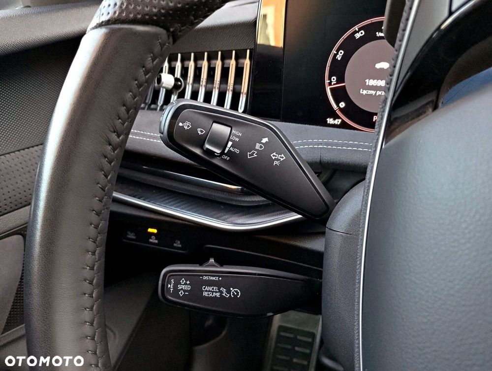 Skoda Superb 2.0 TSI Sportline DSG - 23