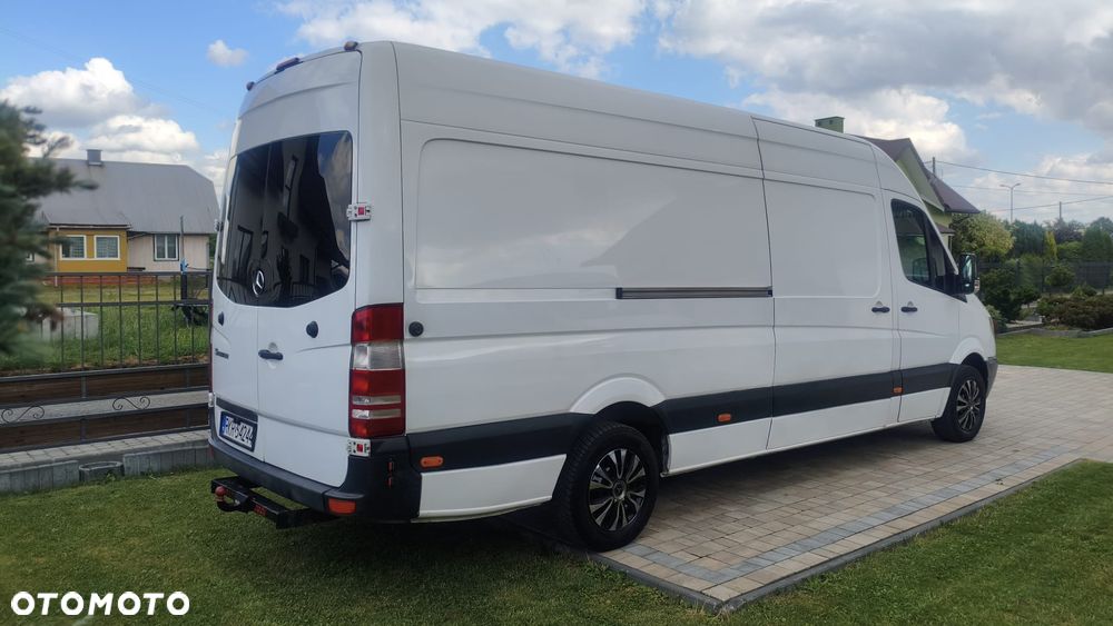 Mercedes-Benz SPRINTER - 6