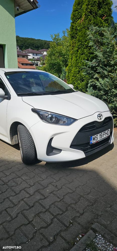 Toyota Yaris 1.5 L Active - 2