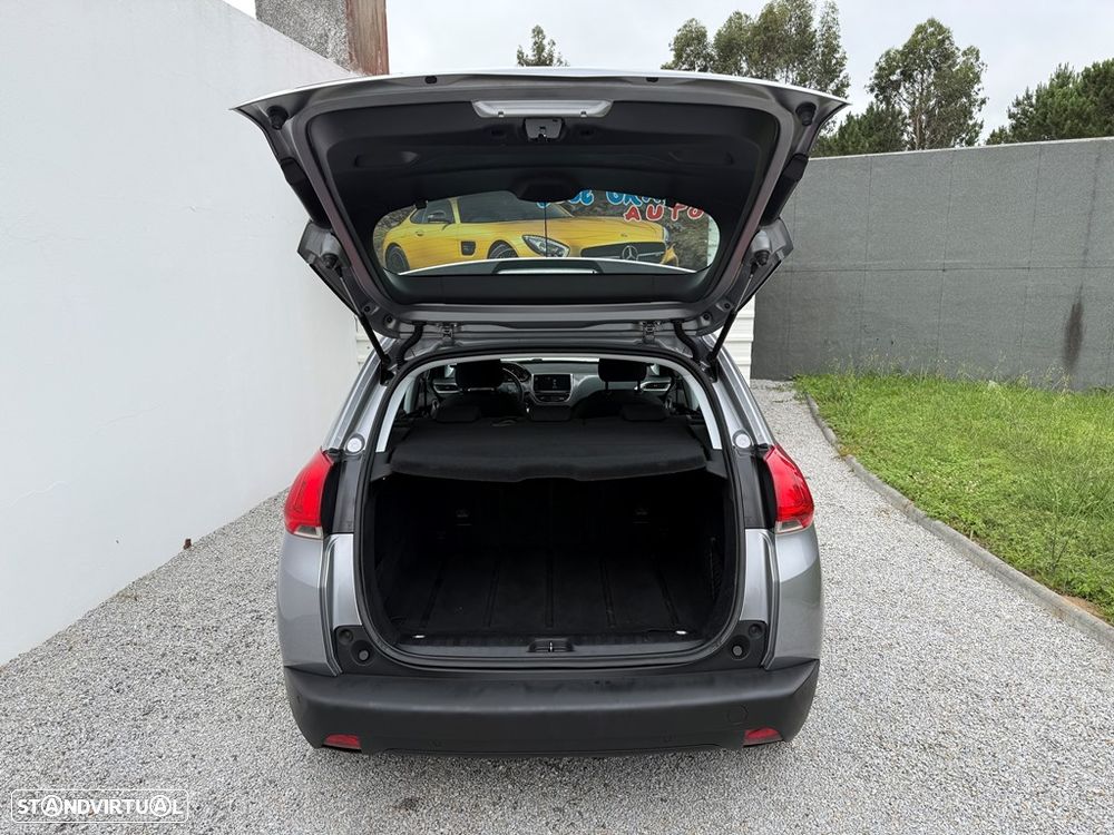 Peugeot 2008 - 5