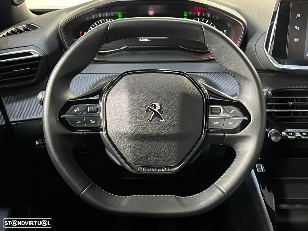 Peugeot 2008 1.2 PureTech Active Pack - 9