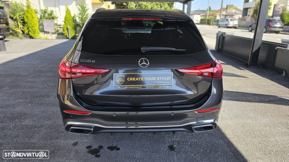 Mercedes-Benz C 300 - 10