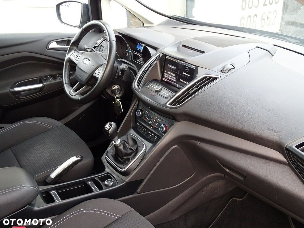 Ford Grand C-MAX - 14