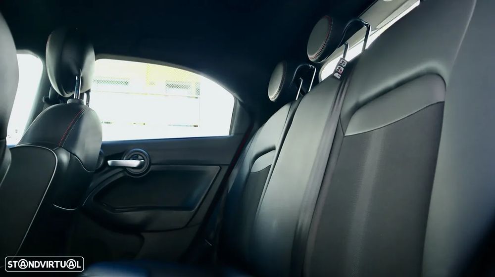 Fiat 500X 1.3 FireFly Sport DCT - 32