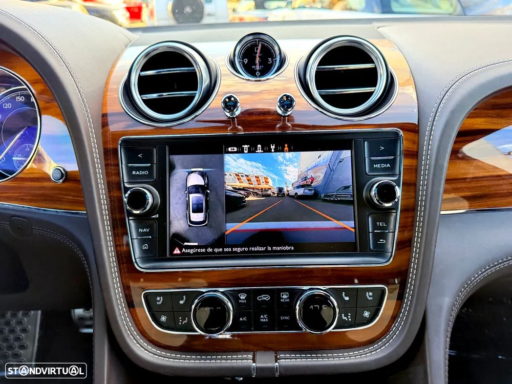 Bentley Bentayga V8 - 19