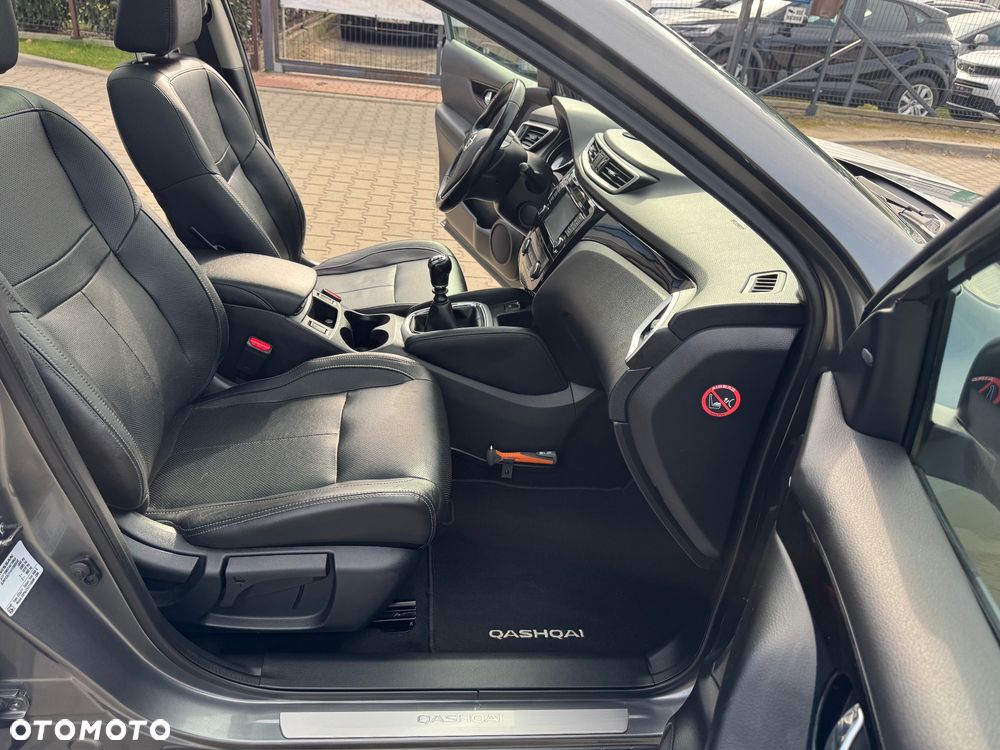 Nissan Qashqai 1.6 DIG-T Tekna - 28