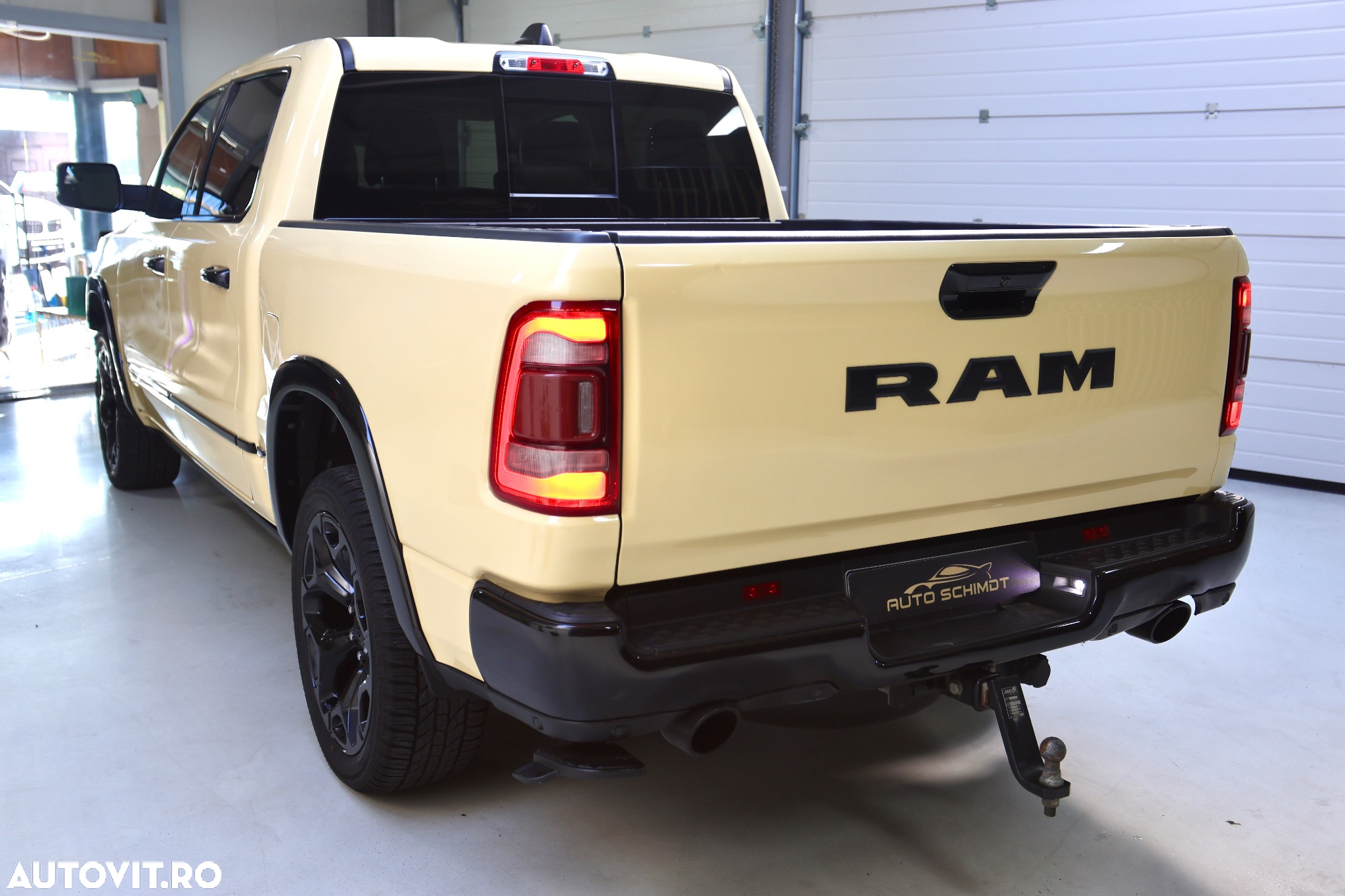 Dodge RAM - 4