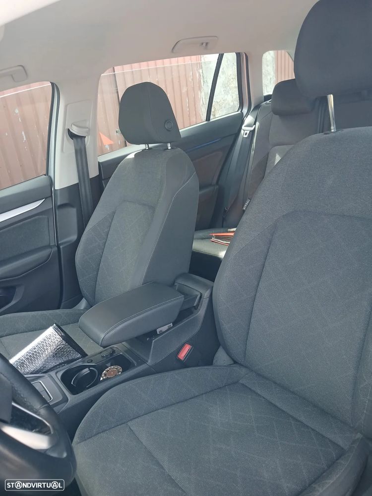 VW Golf Variant 2.0 TDi - 10