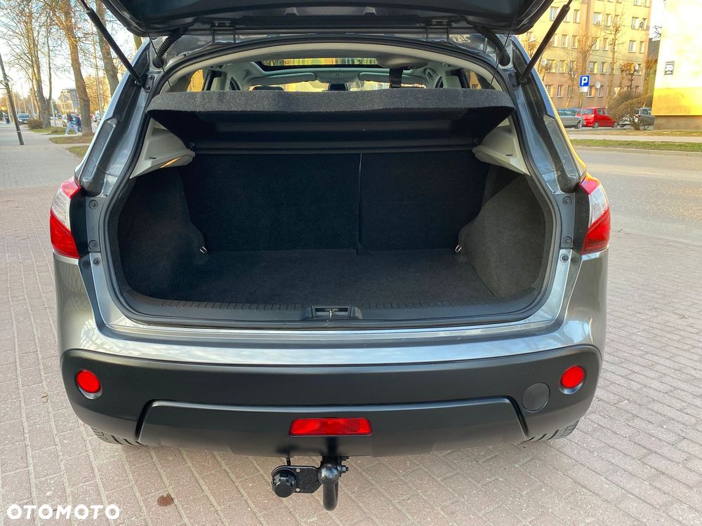 Nissan Qashqai 2.0 360 - 33