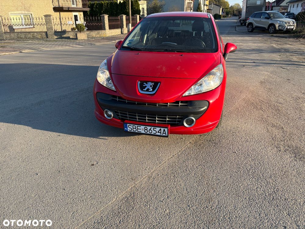 Peugeot 207 110 Sport - 2