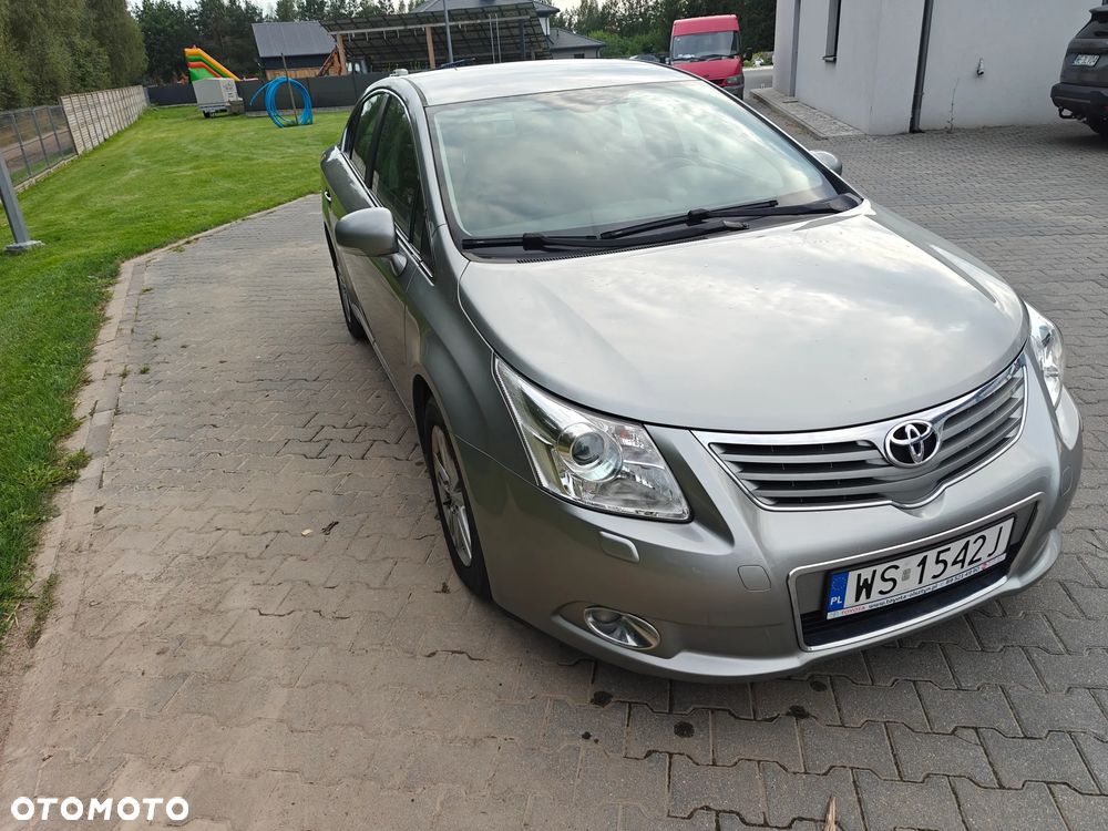 Toyota Avensis 2.0 D-4D Sol - 5