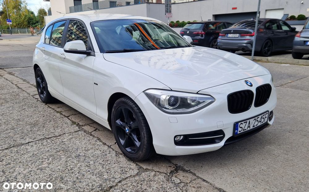 BMW Seria 1 118d Sport Line - 4