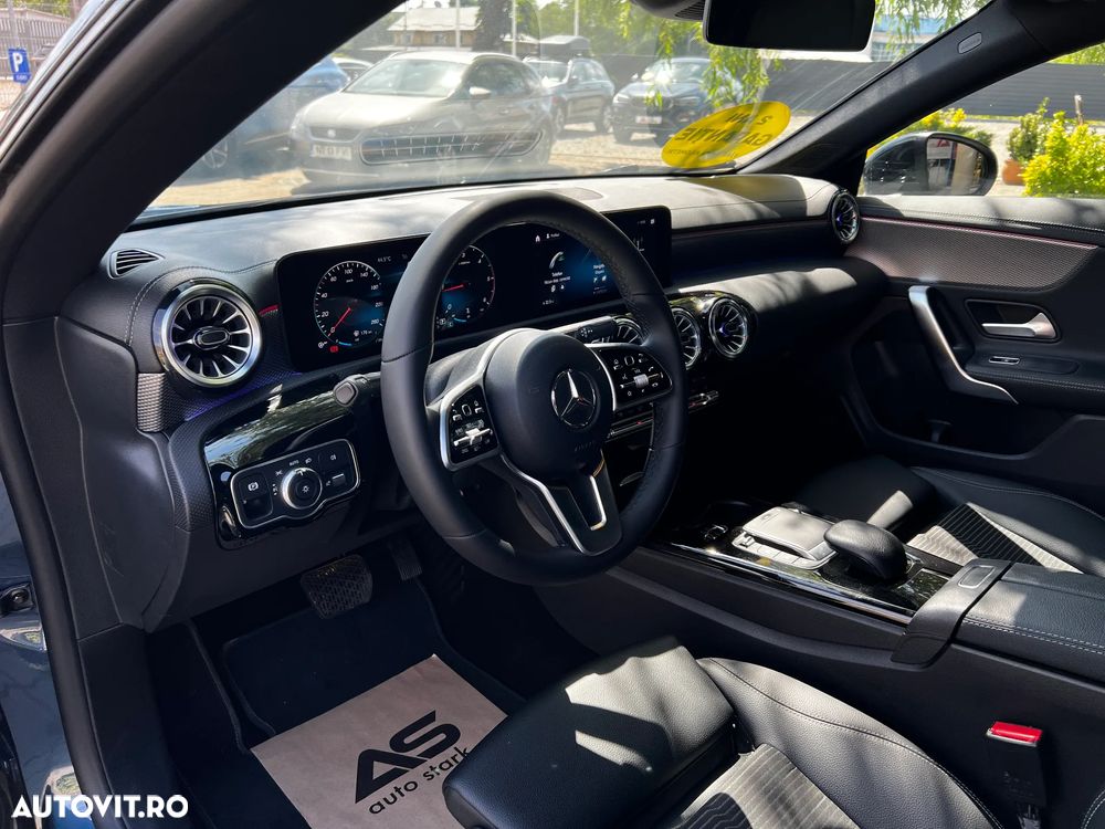 Mercedes-Benz CLA 200 d Coupe Aut. - 2
