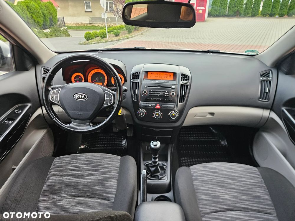Kia Ceed 1.6 CVVT Edition 7 - 21