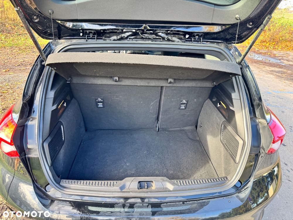 Ford Focus 1.5 EcoBoost ST-Line - 13