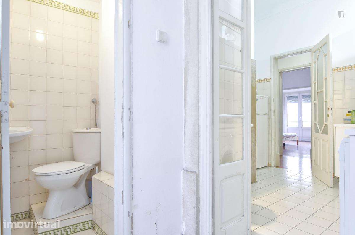 Quarto - localizado em Entrecampos Lisbon - Grande imagem: 4/14