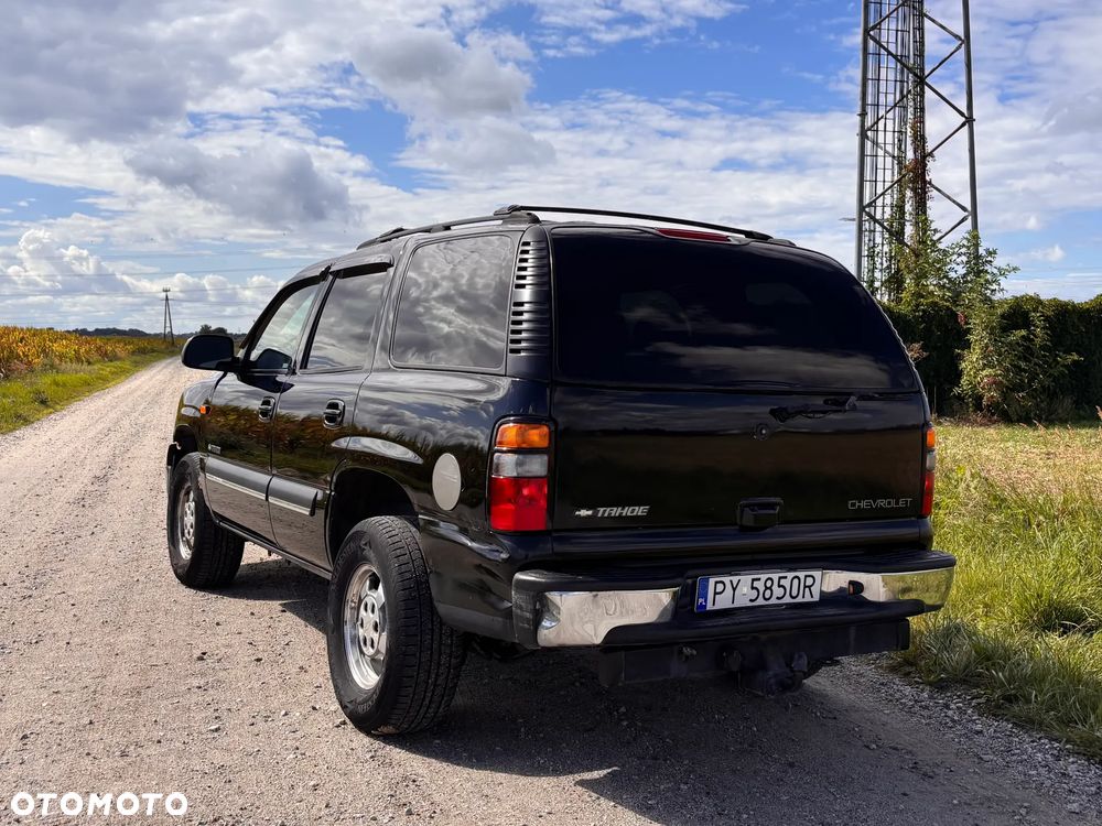 Chevrolet Tahoe 5.3 4WD - 5