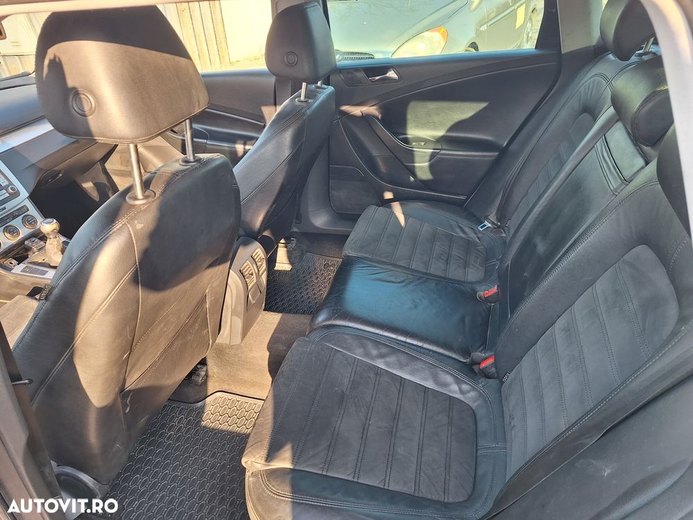 Volkswagen Passat Variant 2.0 TDI Comfortline DPF 4Motion - 5