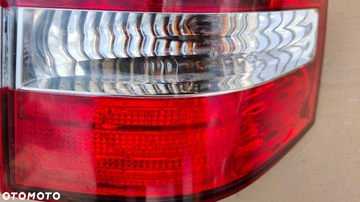Fiat Stilo SW kombi lampa tylna prawa.Kompletna - 3