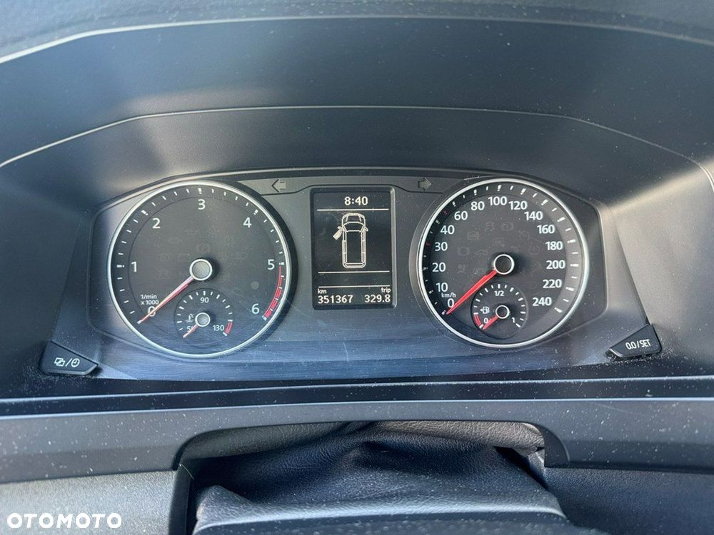 Volkswagen Transporter - 9