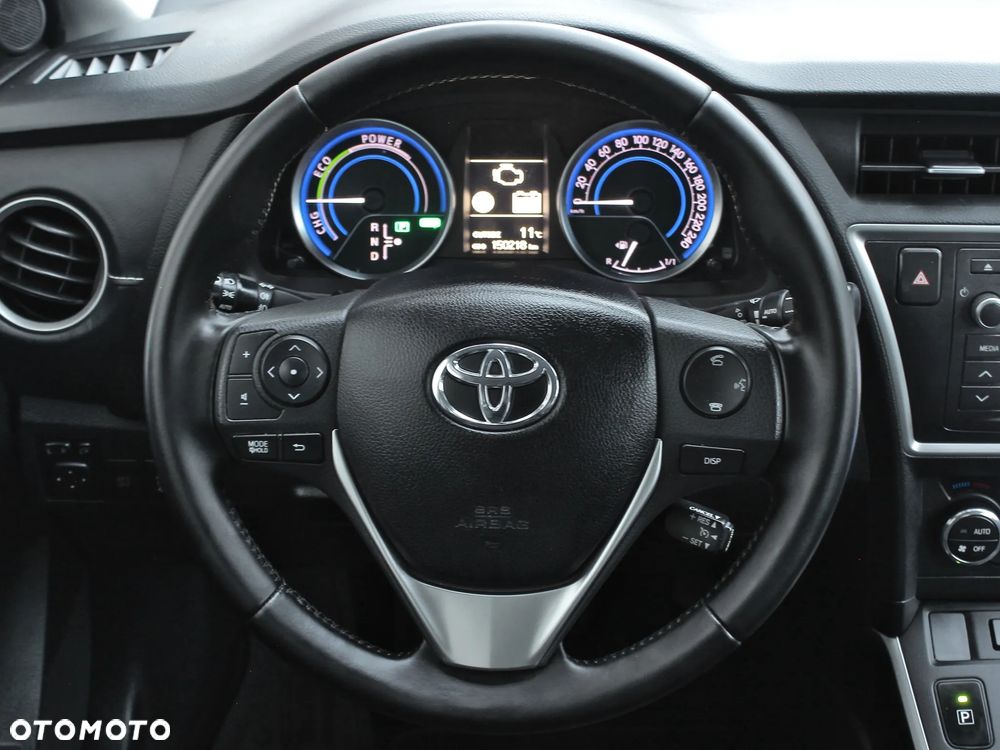 Toyota Auris - 23