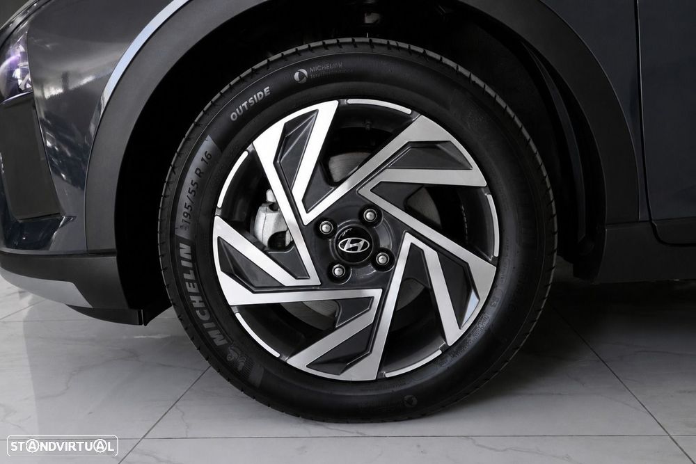 Hyundai Bayon 1.0 T-GDI Premium DCT - 26