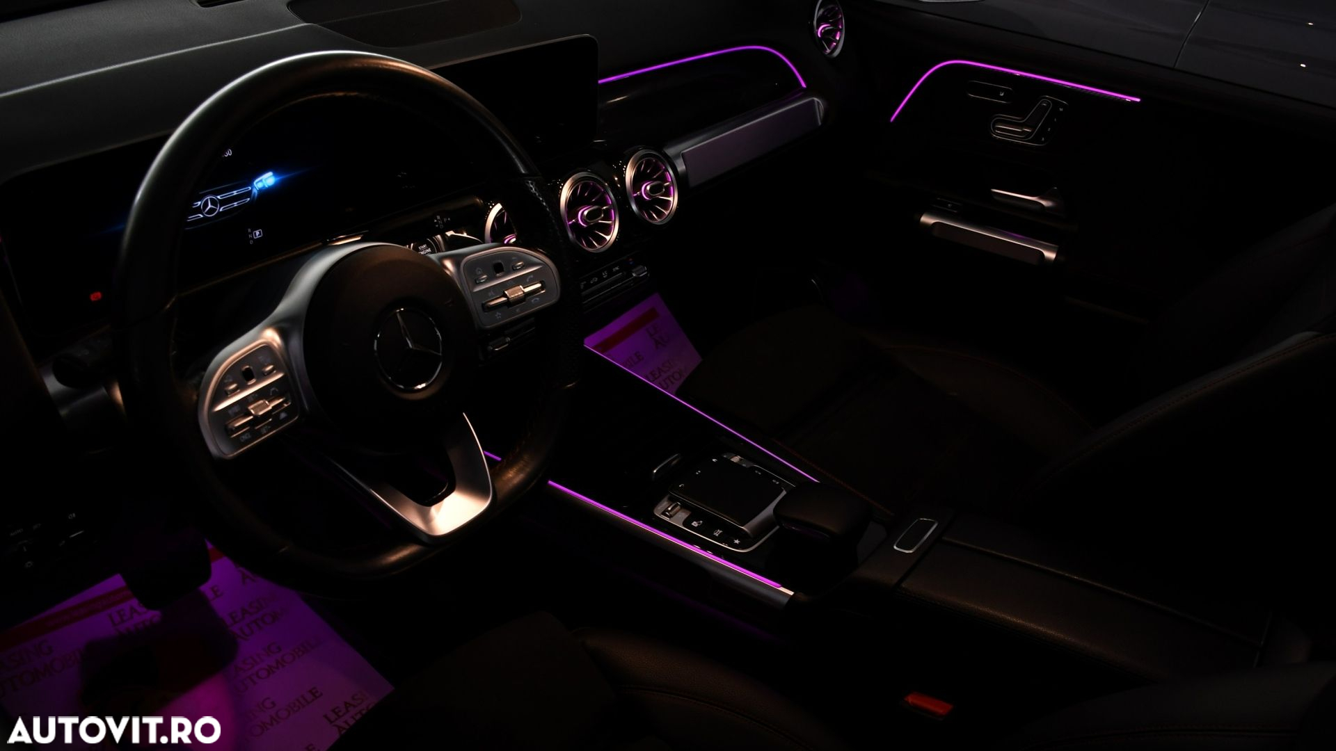 Mercedes-Benz GLB 250 4Matic 8G-DCT AMG Line - 15