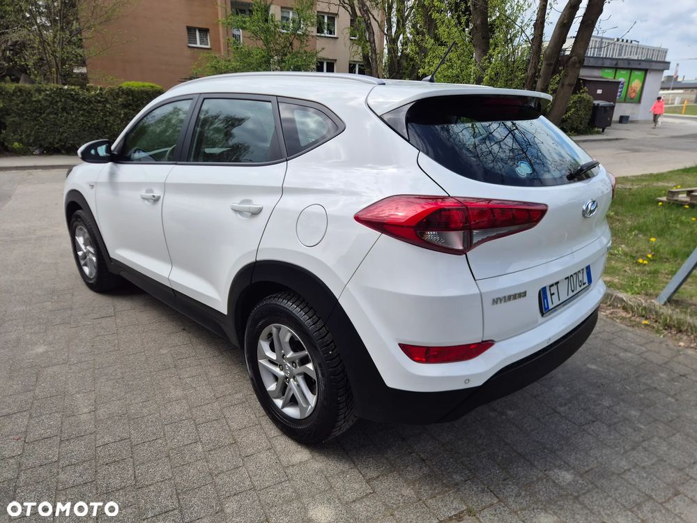 Hyundai Tucson 1.7 CRDI BlueDrive Classic 2WD - 6
