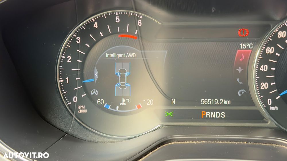 Ford Mondeo 2.0 TDCI PowerShift AWD Titanium - 31