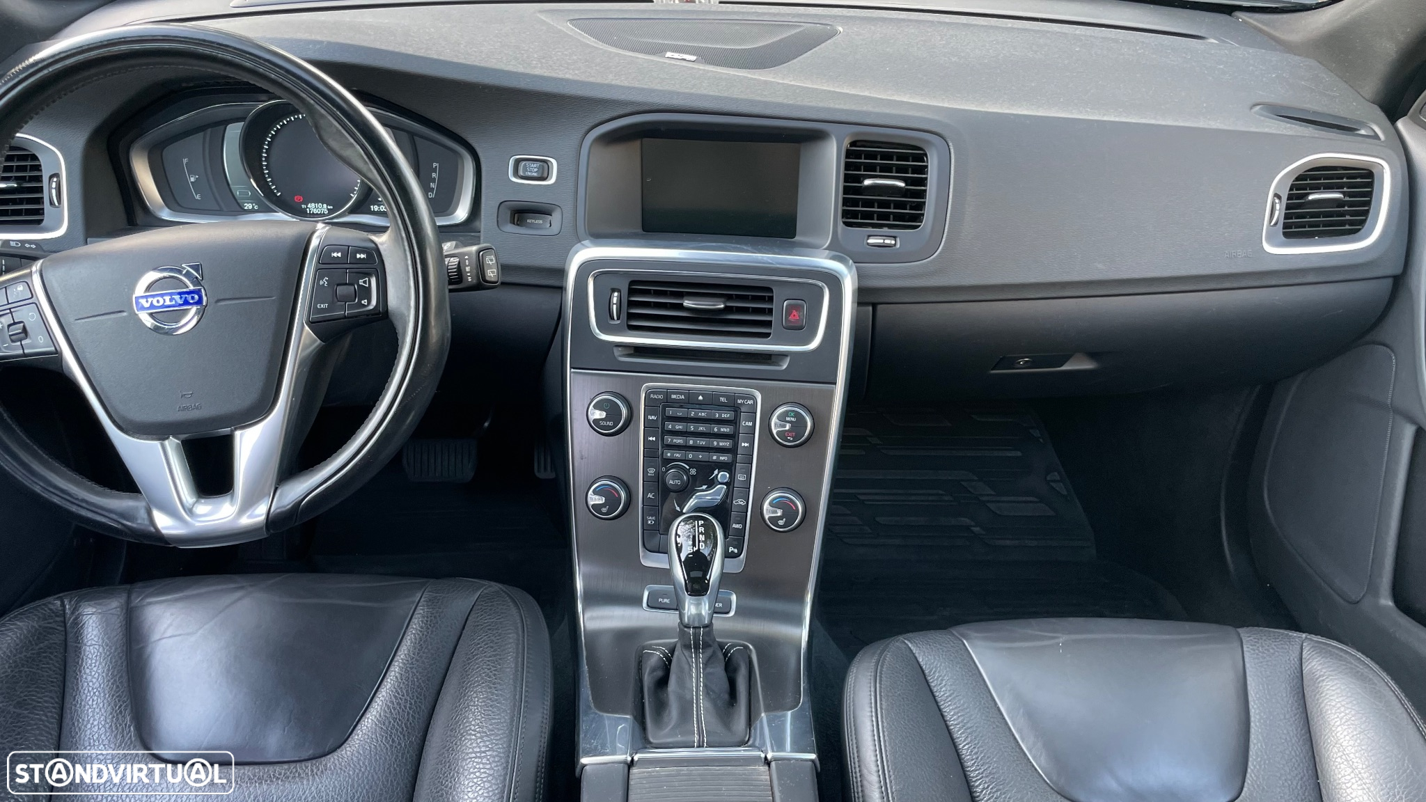 Volvo V60 2.4 D6 Summum AWD Phev - 10