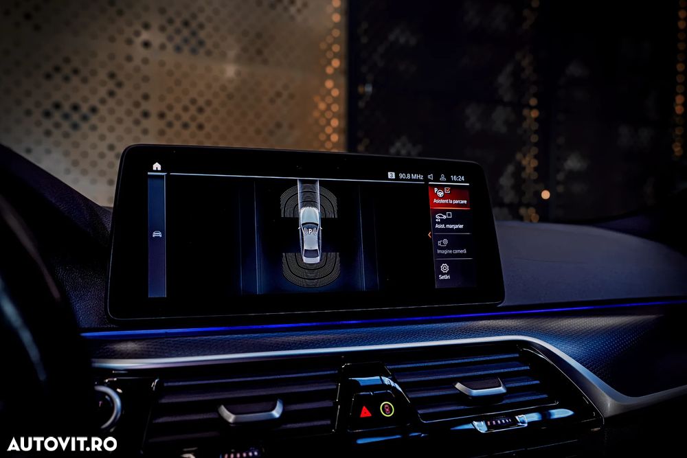 BMW Seria 5 530e AT PHEV - 33
